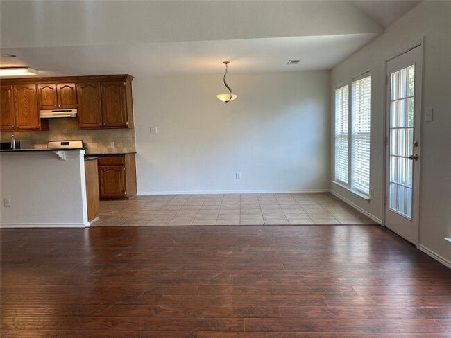 Building Photo - 2324 Treyburn Ct