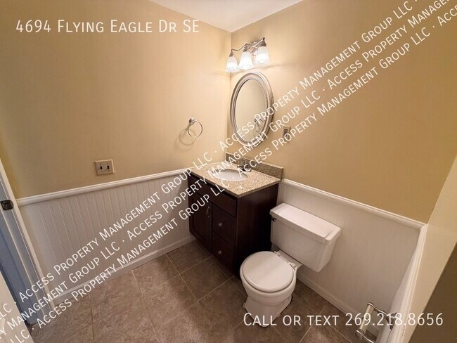 Building Photo - 4694 Flying Eagle Dr SE
