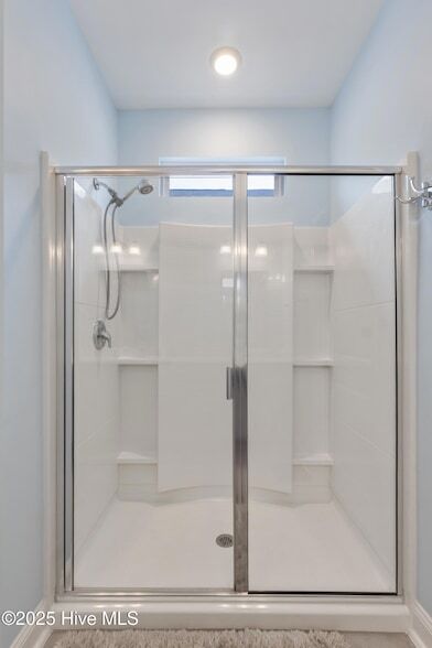 Building Photo - 614 Silos Wy