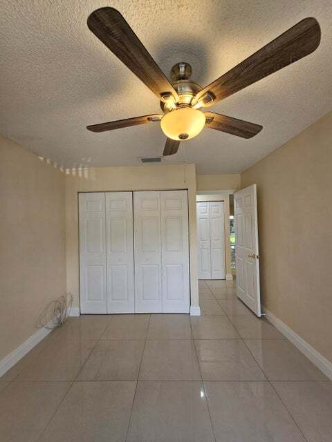 Building Photo - 480 Hardwood Pl