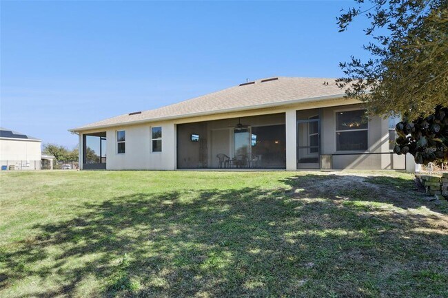 Building Photo - 735 Black Eagle Dr