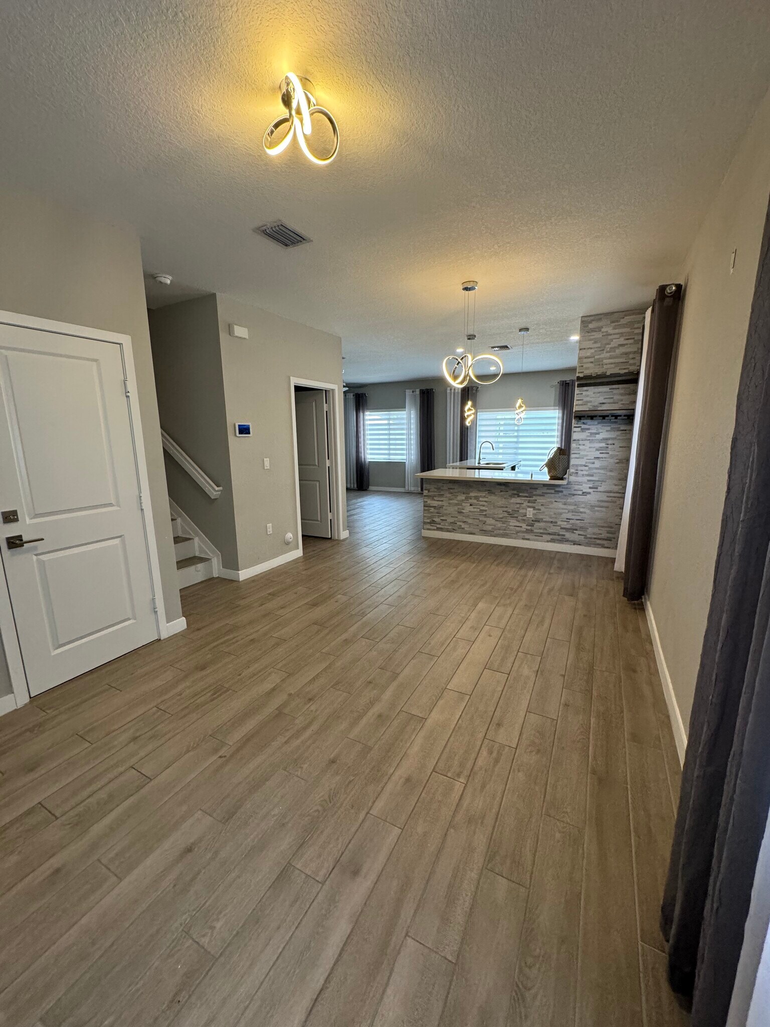 Building Photo - 1763 SE 8th Pl