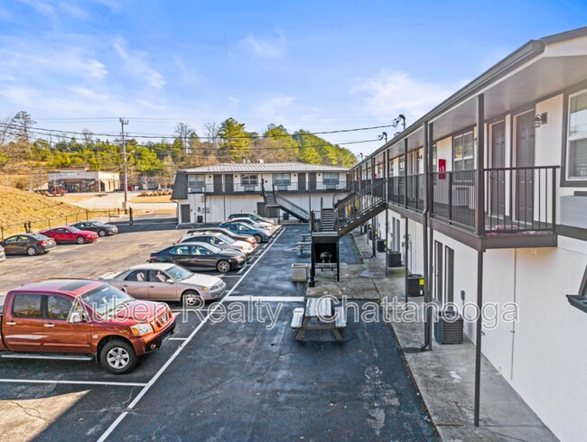 Building Photo - 5519 TN-153