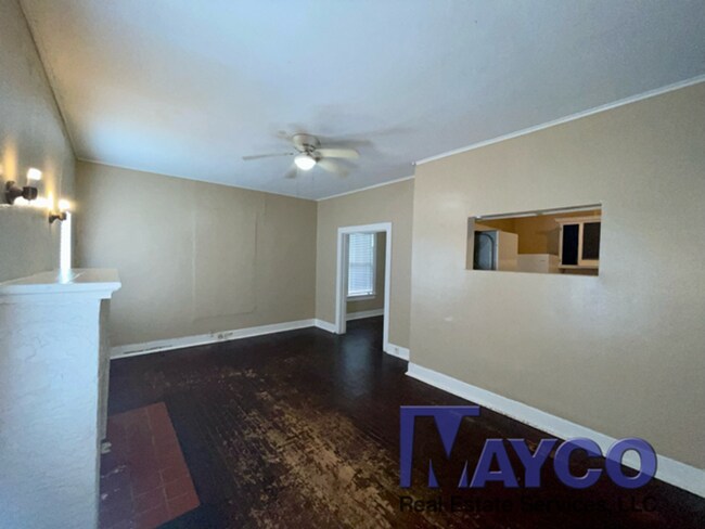 Building Photo - Great 2 bedroom in Highland!