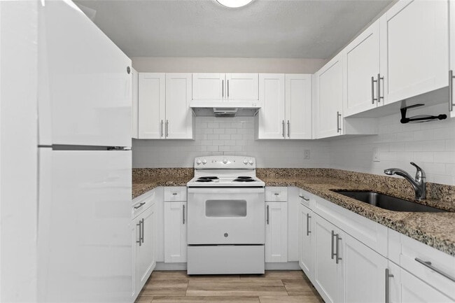 Building Photo - 493 NW 43rd St