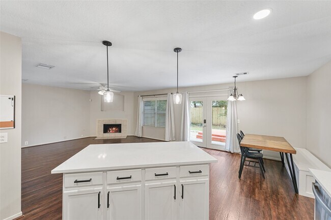 Building Photo - 17502 S Summit Canyon Dr