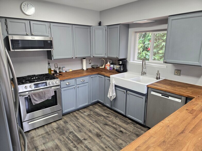 Kitchen - 1228 S 3rd St