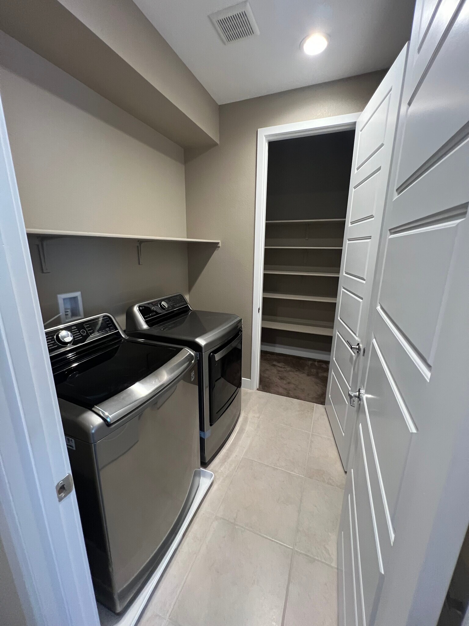 Building Photo - 11361 Gravitation Dr