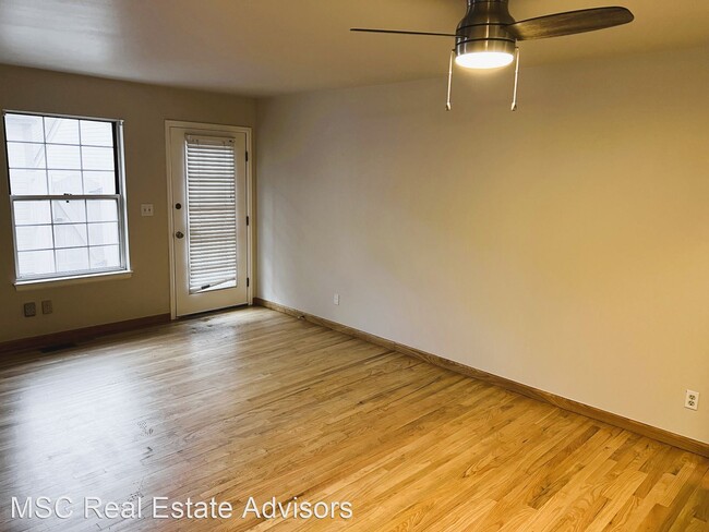 Building Photo - 2 br, 1.5 bath House - 6812 E Briarwood Dr