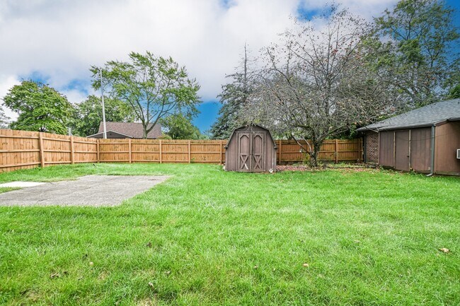 Building Photo - 6171 Little Creek Ct