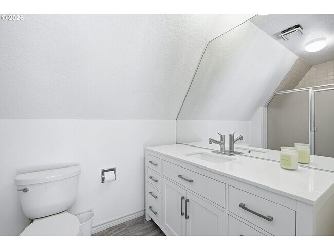 Building Photo - One-of-a-Kind 5BR Home with Floor-to-Ceiling Windows, Wraparound Decks & Breathtaking Treeline Views