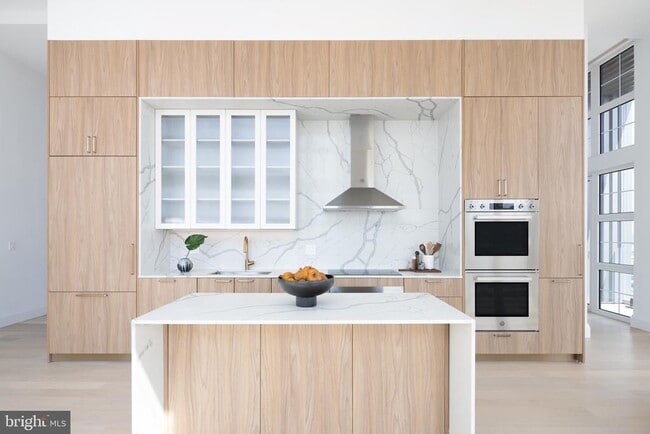 Building Photo - 1099 Germantown Ave