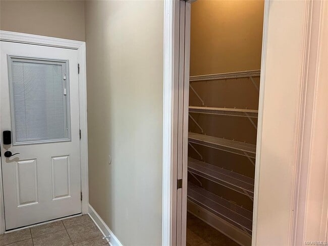 Building Photo - 2230 Wyndgate Dr