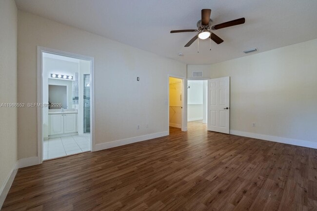 Building Photo - 1947 SE 24th Terrace