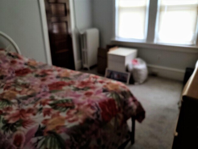 Building Photo - 103 N Rosborough Ave