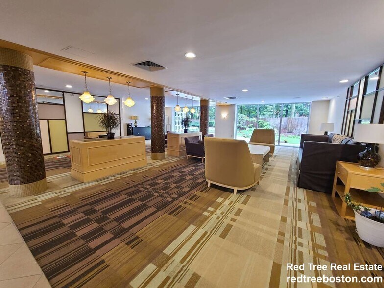 Building Photo - 101 Monmouth St