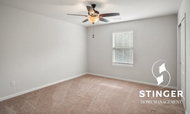 Building Photo - 70 Keowee Ln