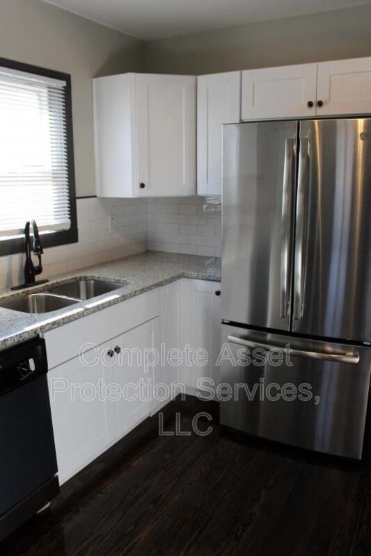 Building Photo - 6752 Woodmar Ave