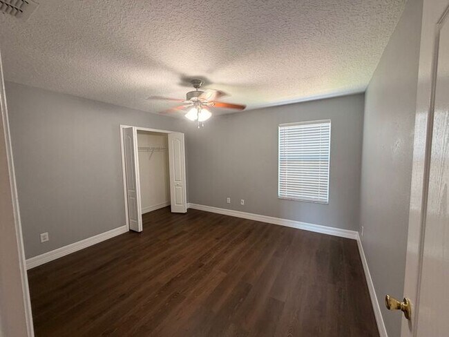 Building Photo - 4BR/2.5BA Home in Hunters Creek – Palma Vista Community – Available Now!