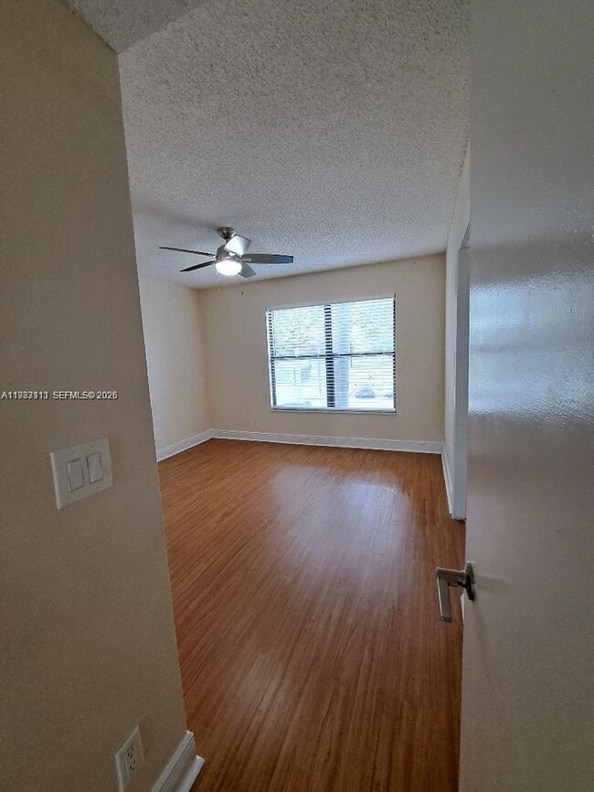 Building Photo - 1400 Windorah Way