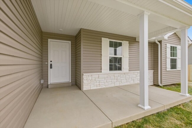 Building Photo - 179 Rivers Edge Dr