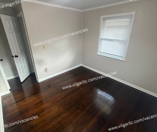 Building Photo - 308 Fillmore St