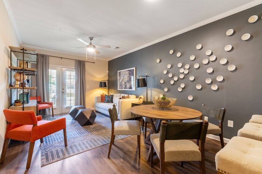 Building Photo - Hawthorne at Horse Pen Creek