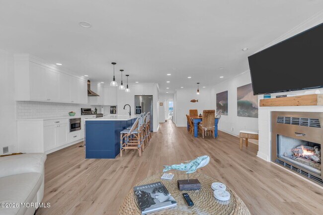 Building Photo - 118 Ashley Ave
