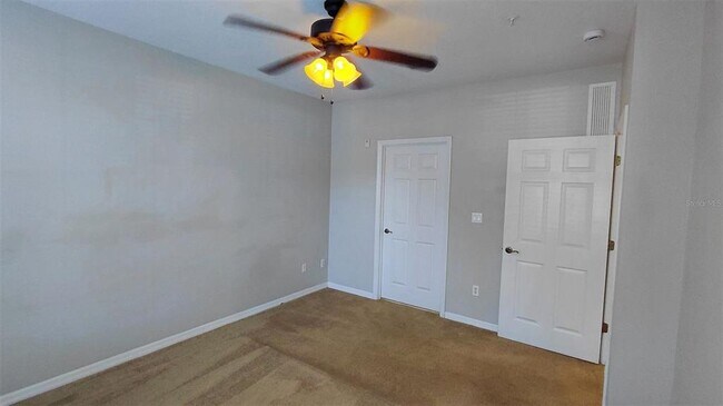 Building Photo - 11564 Mizzon Dr