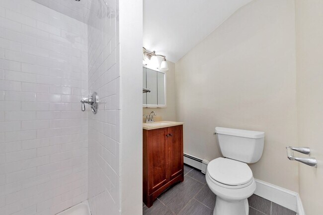 Building Photo - 4 School St Pl