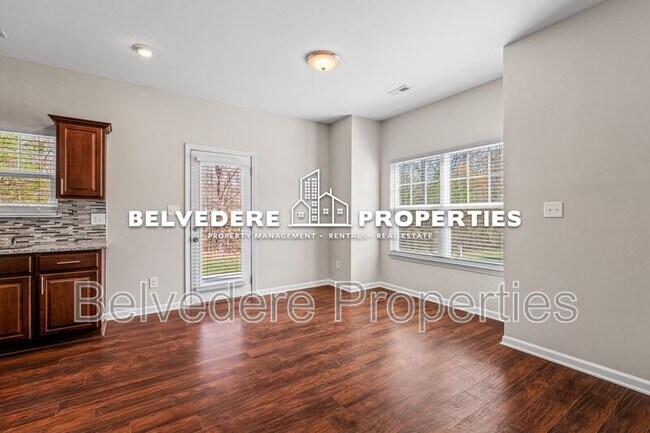 Building Photo - 116 Summerland Dr