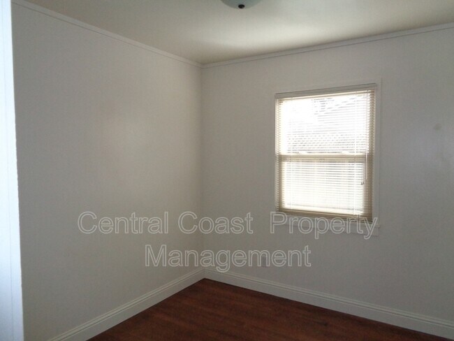 Building Photo - 415 17th St