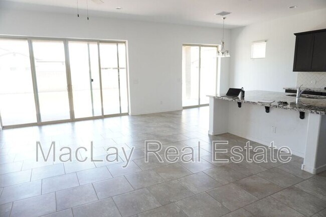Building Photo - 22777 E Orion Way