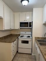 Building Photo - 3565 Linden Ave