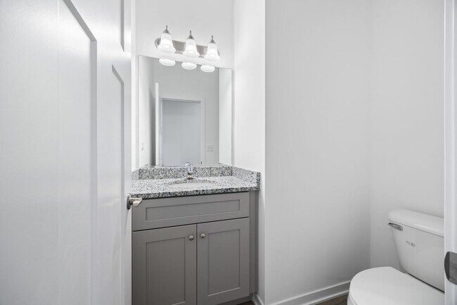 Building Photo - 1216 Gillespie Ln