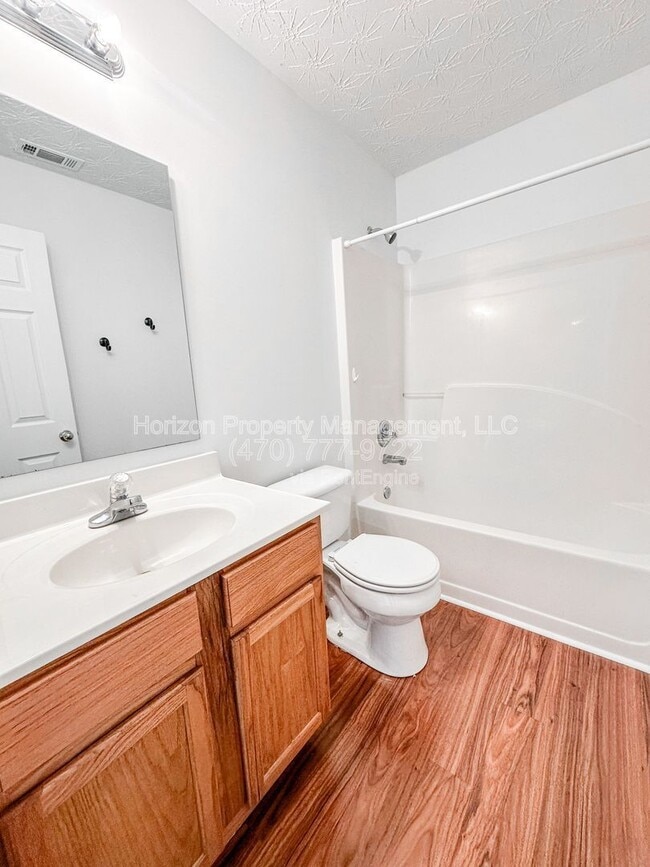 Building Photo - 193 Pearl Chambers Dr