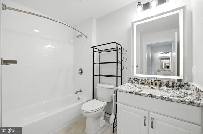 Building Photo - 19510 Village Walk