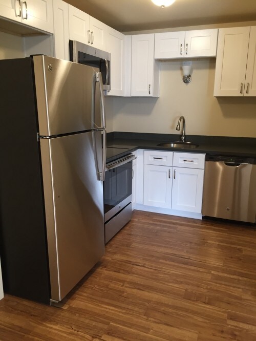 THE BANBURY 2 bedrooms 1000 E Aloha St Seattle WA 98102 Apartment