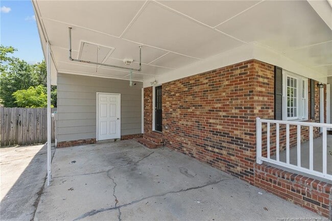 Building Photo - 801 Algood Ave