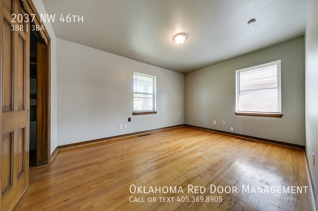 Building Photo - 2037 NW 46th-