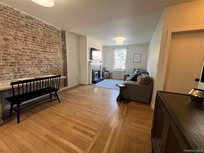 Building Photo - 64 Sagamore Rd