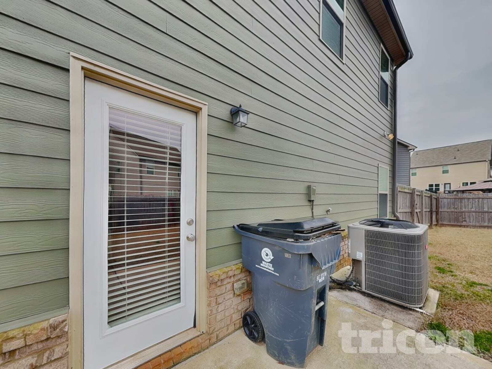 Building Photo - 11350 Freeman Way