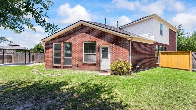 Building Photo - 9954 Knob Hollow Way