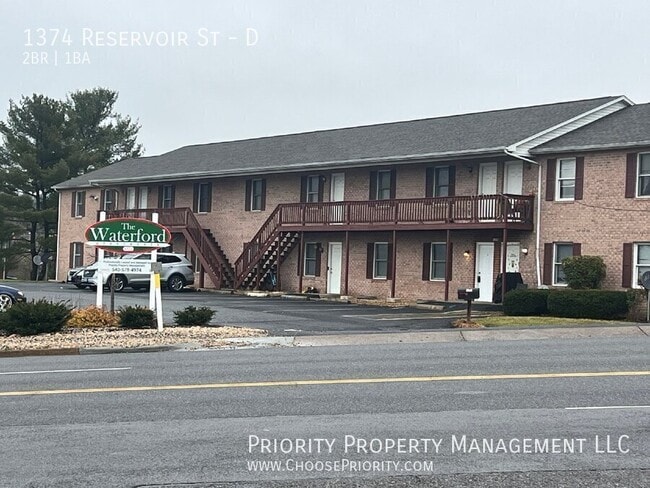 Building Photo - 1374 Reservoir St