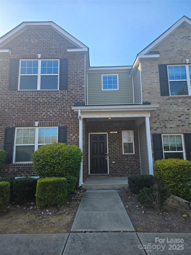 Primary Photo - 6439 Prosperity Church Rd