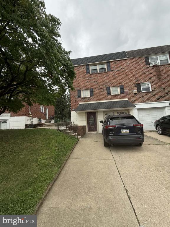 Building Photo - 814 Kendrick St