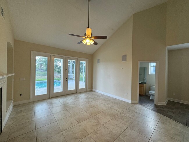 Building Photo - Spacious 4-Bedroom Home with Private Pool ...