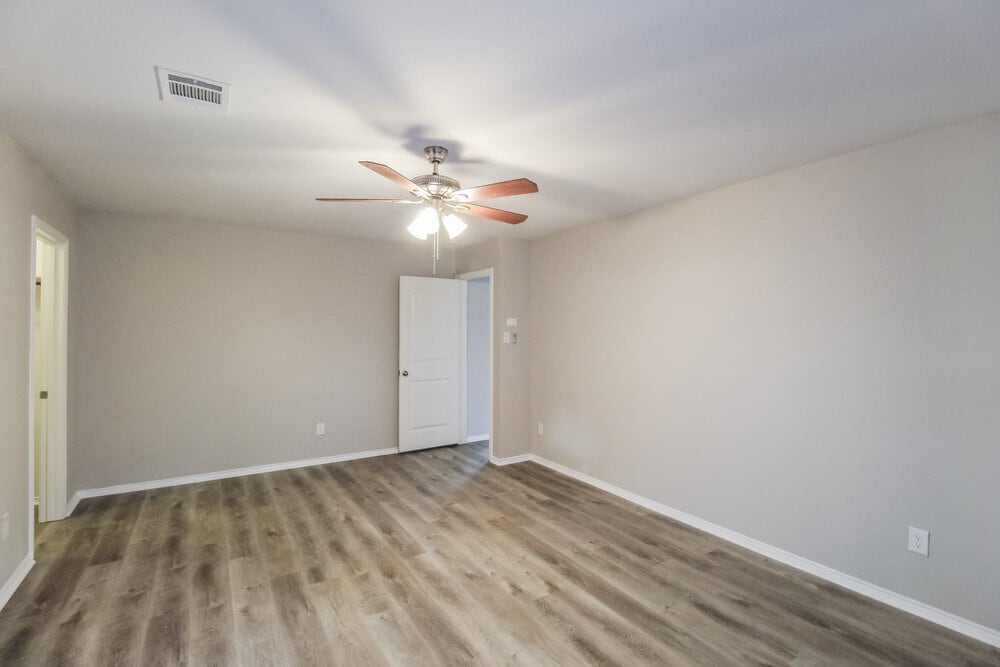 Building Photo - 2484 French St