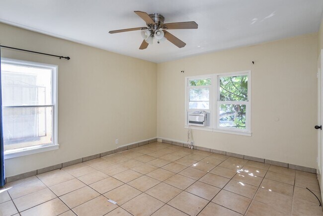 Building Photo - 5927 Corona Ave