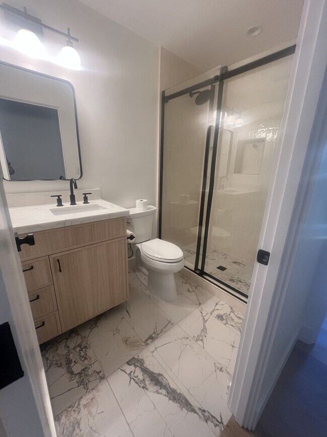 Building Photo - Beautifully Remodeled 4 Bedroom Home